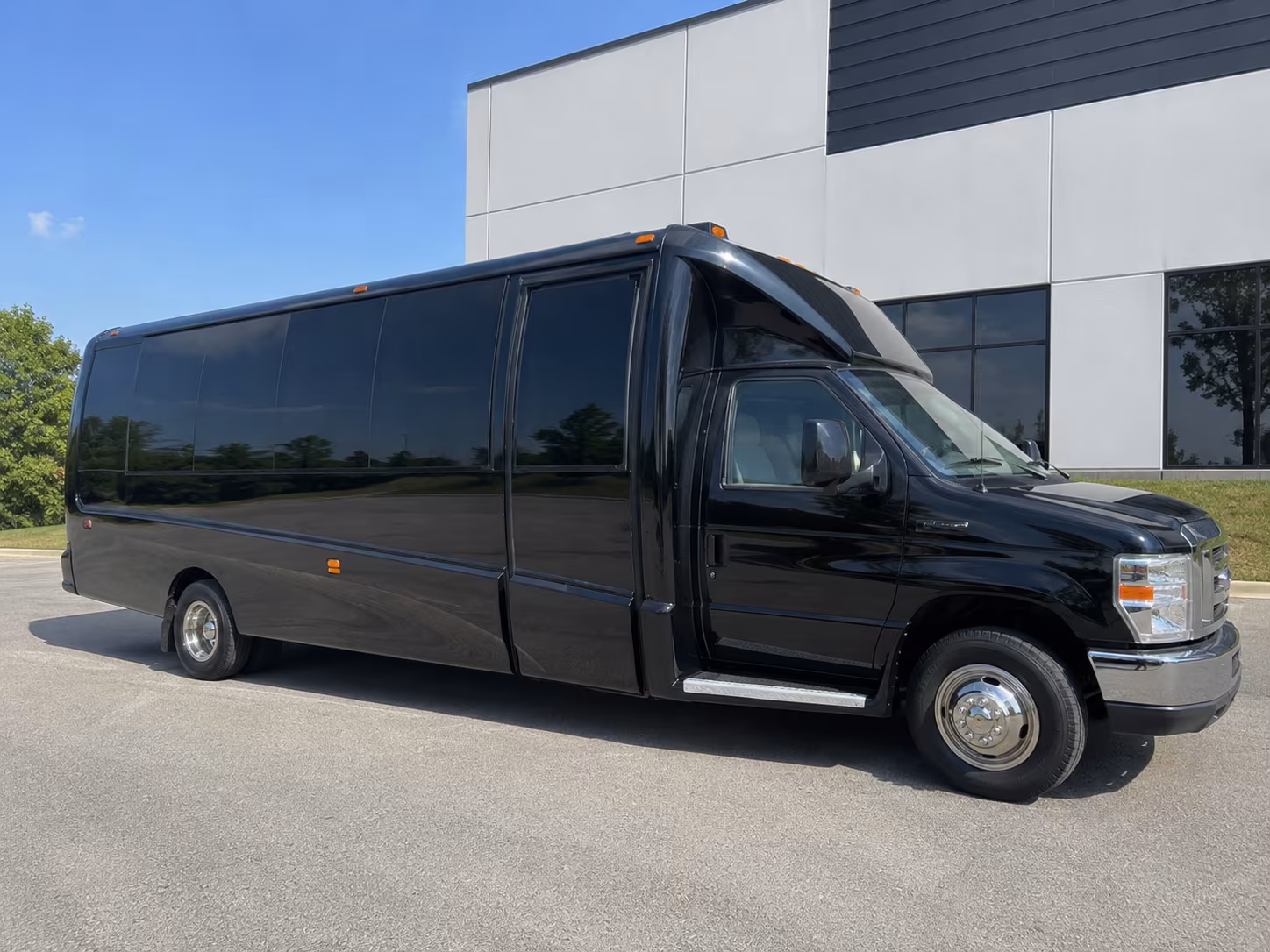 Tallahassee Bachelor & Bachelorette Transportation